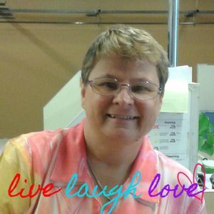 Meet your Posher, Tina